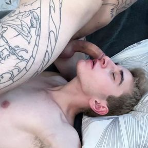 Juicy fucked in the mouth of a twink