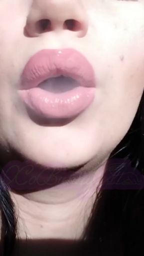 Big natural luscious lips close up smoking cigarette   Clip 1