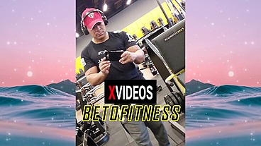 BetoFitness - A casada queria consertar o fusca amarelo e trepar com um mecânico