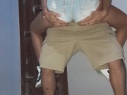 Corriéndome dentro del impresionante culo de mi cuñada (video casero)