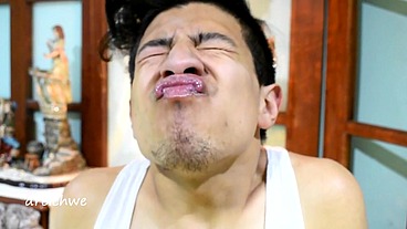Delicious lip smelling