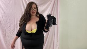 Milf Jayne blows the panty sniffer