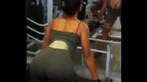 Gostosa Malhando