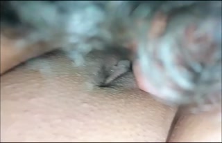 CLITORIS GRANDE CHUPADO POR MI MACHO.