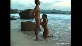 Melanie Has Hardcore Oral and Anal Sex on the Beach with Her Man