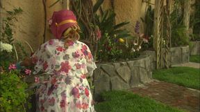 felicia fox is always horny, so she never spends a night alone