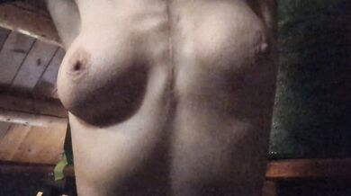 Close Up Titty Play In Pats Top