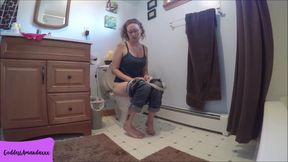 Cum &amp; Watch Me On the Toilet