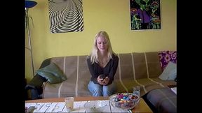 Guten Tag ich hab vor Ihre T&uuml_r gepisst