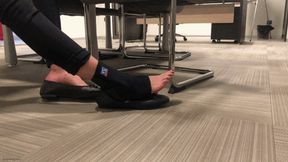 SPRAINED ANKLE FOOT PAIN AT WORK - MOV Mobile Version