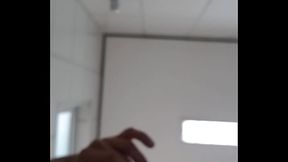 Putinha oferecendo o rab&atilde_o