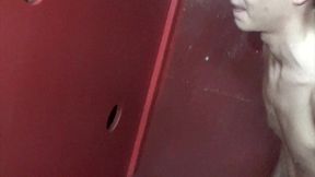minet de 18 ans baise en glory holesminet de 18 ans baise en plan glory holes...