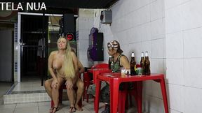 loira gostosa leva a loucura com show de strip