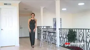 Stunning Lady Renae Cruz Seducing Him With Evening Gown Blowjob Delight