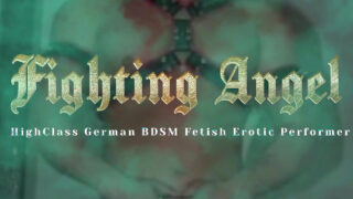 Niemieccy chłopcy-niewolnicy związani i zdominowani przez intensywne pięści w odbyt i uwielbienie stóp