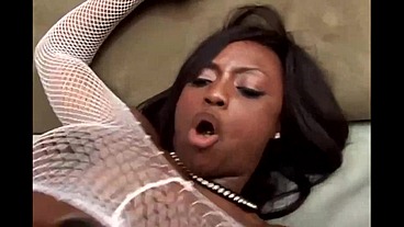 Jada Fire Says Yes To Sex