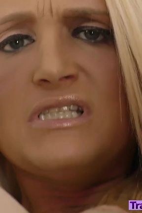 Fantasy office trans naughtiness and cumshots