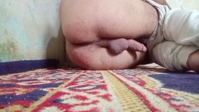 My showing ass handjob