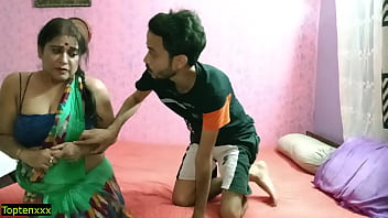 Indian beautiful maid fucking with rich teen boy! Indian teen sex