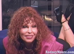 90s Slutty Starlet Gets Anal &amp; 4 Facials Nicole London