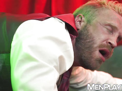 Mature Mateo Tomas sure knows how to endure such massive dong from Juan McCoy