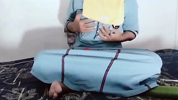 POV: tidak ada lawan. Mentimun, terong dan botol besarpun jadi pilihan