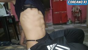 femboy aceitou usar varios dildos de lingerie e se arrombou todinho - coreano rj