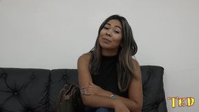 a milf peluda julia sato caiu na labia do camera aproveitador, comeu o cu dela e fez um pov
