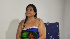 My stepdad wants to see my hairy pussy and I masturbate until I reach a delicious orgasm.