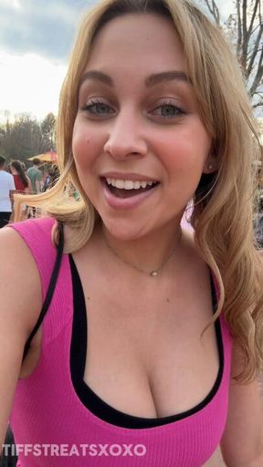 Peeing at Toon Land in Universal Studios