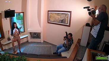 A estrela pornô Yara Morganna nos bastidores - Nego Catra - Capoeira Ator - Sandro Lima - Binho Ted