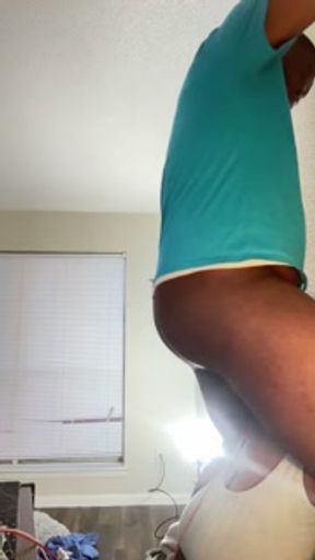 Wall 2 wall (throat training)