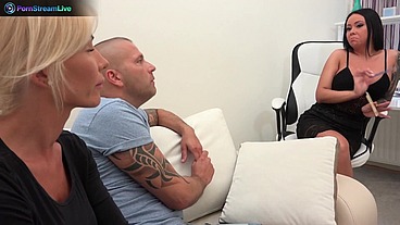 Porn Stream Live - Blanche Summer, Nilla and Tiffany Rousso group sex madness (1080)