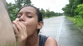 Public topless hottie gives real public sex a try