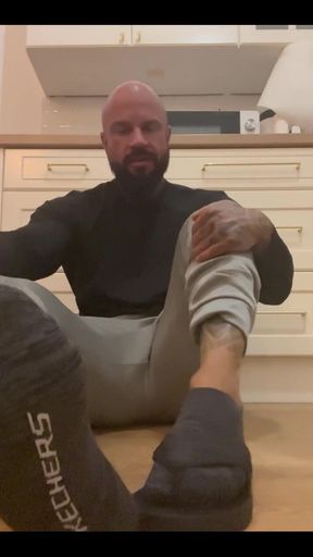 I Make You Smell My Stinky Flip Flops