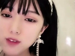 Small Tit Teen On Webcam