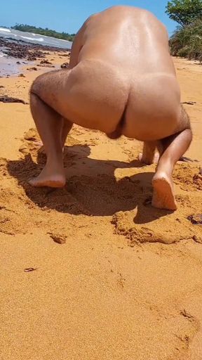 Ladysilva Naked on the Beach What a Hot Whore