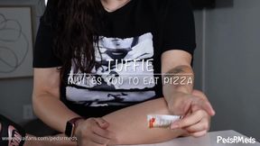 Tuffie Invites You to Eat Pizza