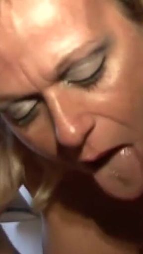 Hand the Other Buttock (film Completo Centoxcento)