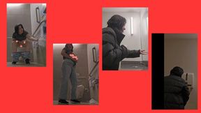 FOUND PUBLIC RESTROOM FROM LAST CHRISTMAS W LOUD FARTING PEEING N CHATTING