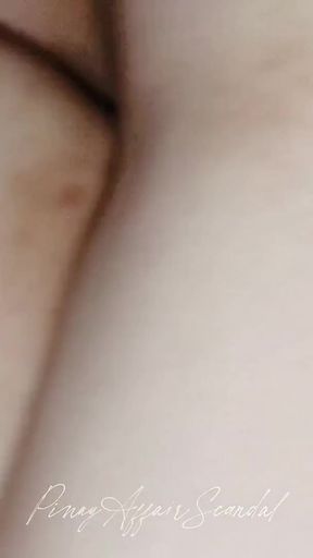 18 yr old pinay wet and creamy pussy   Clip 1