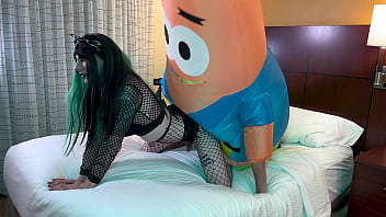 Patrick Star Fucks Hot Goth Trans Babe