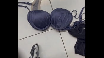 Masturbate with workmate lingerie&#039_s in her room and cum on her bra