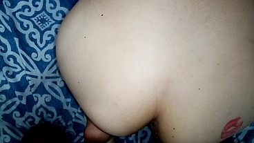 Me vino a follar a mi cuarto por cuarentena