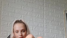 Video sent by @lauradi @Feet Porn and #Blonde #Sexy #Natural Big Tits #Naked nsfw xxx clips | Tik.Porn