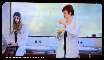 Lesbian Lab Lovers: Bree Daniels & Stella Cox’s Steamy Tongue Tease