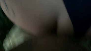 Uma foda de levinho no mato