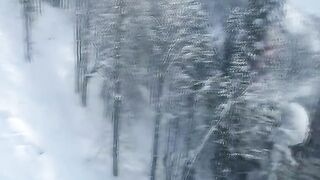 Exhibitionist Skiing: Blonde Flashes in Cable Car