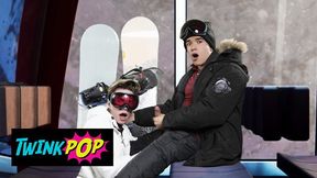 TWINKPOP - Jordan Lake Deepthroats Maverick Sun Under A Blanket And Ultimately They Drill Doggy Style