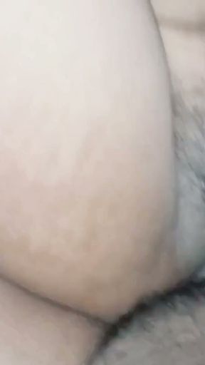 Viral sexy video of a Bangladeshi newlywed couple performing a new puja.   Clip 2